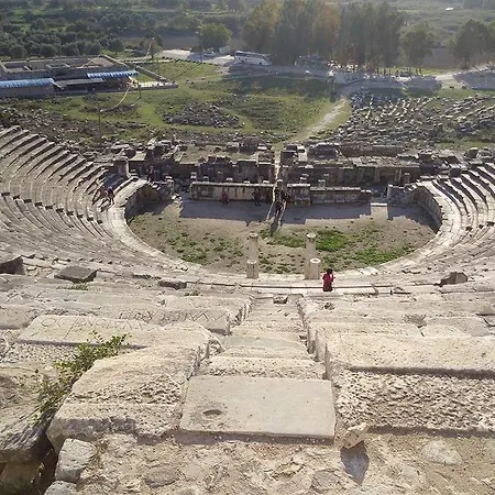 Demirci 4 * Kusadasi