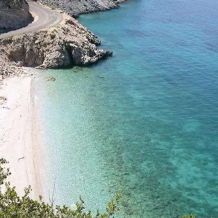 Demirci 4